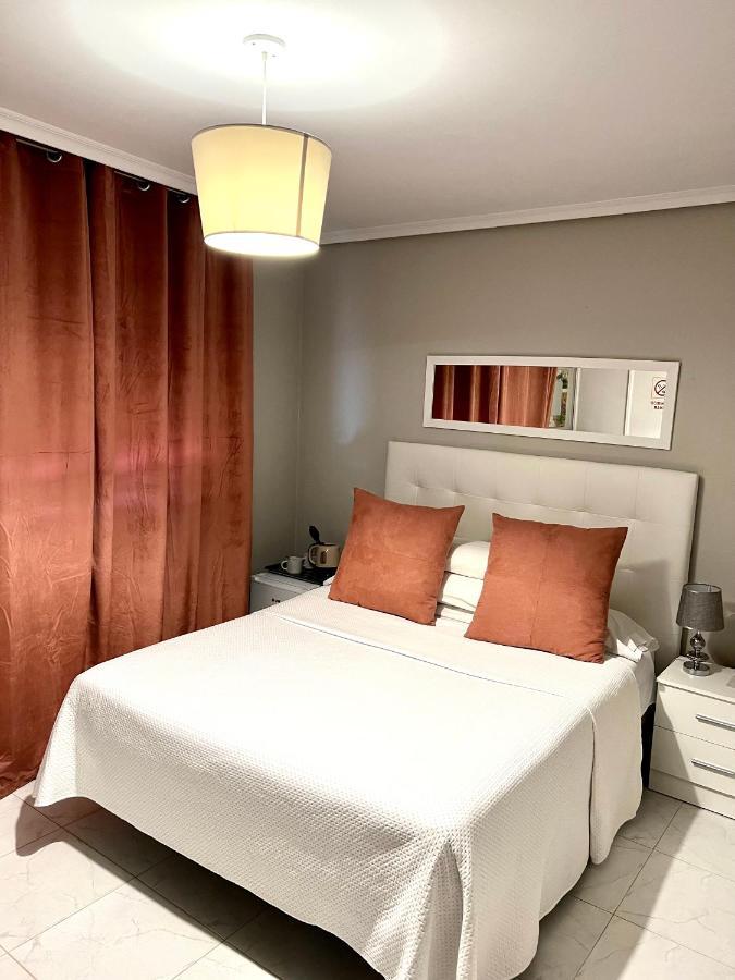 Hostal La Picota Liencres Eksteriør bilde